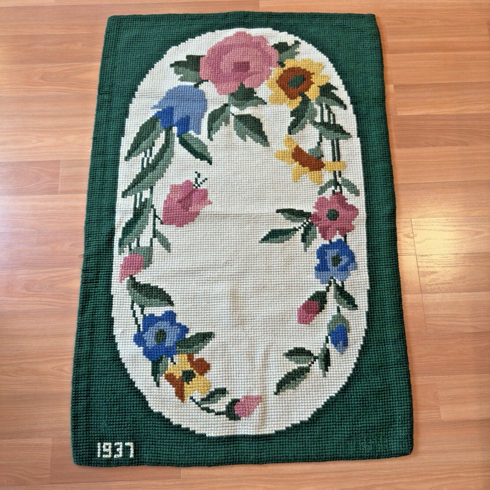 Vintage 1937 Floral American Hand Hooked Wool Rug Traditional Beautiful 47"X30"